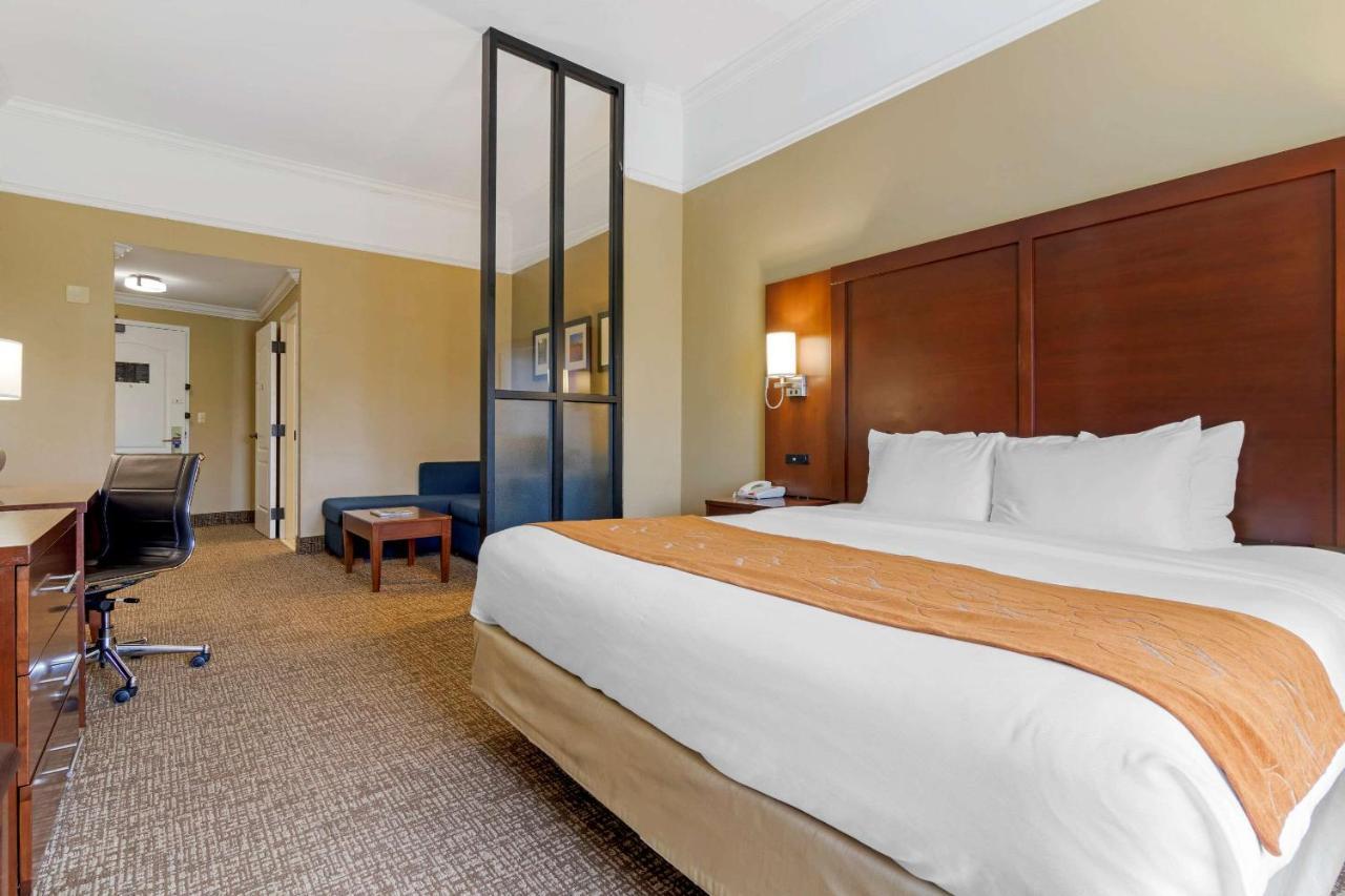 Comfort Suites Savannah North Port Wentworth Εξωτερικό φωτογραφία