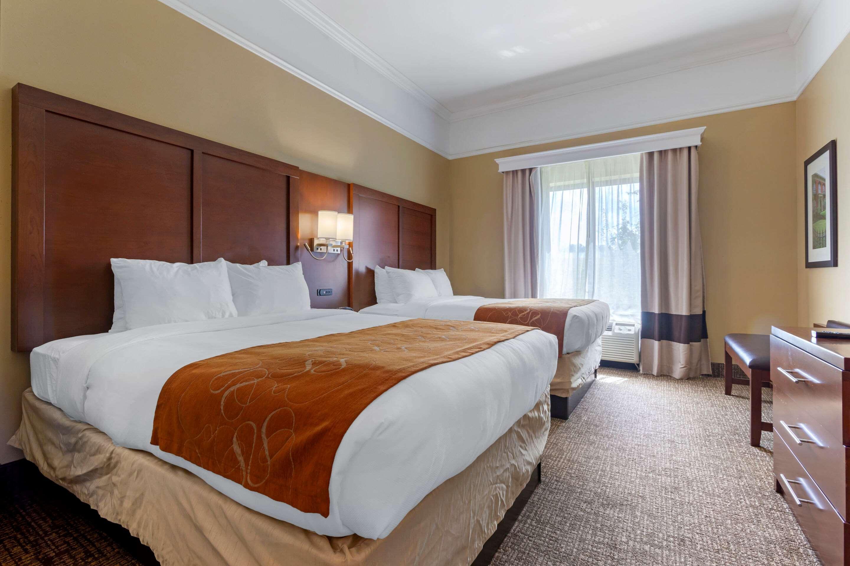 Comfort Suites Savannah North Port Wentworth Εξωτερικό φωτογραφία