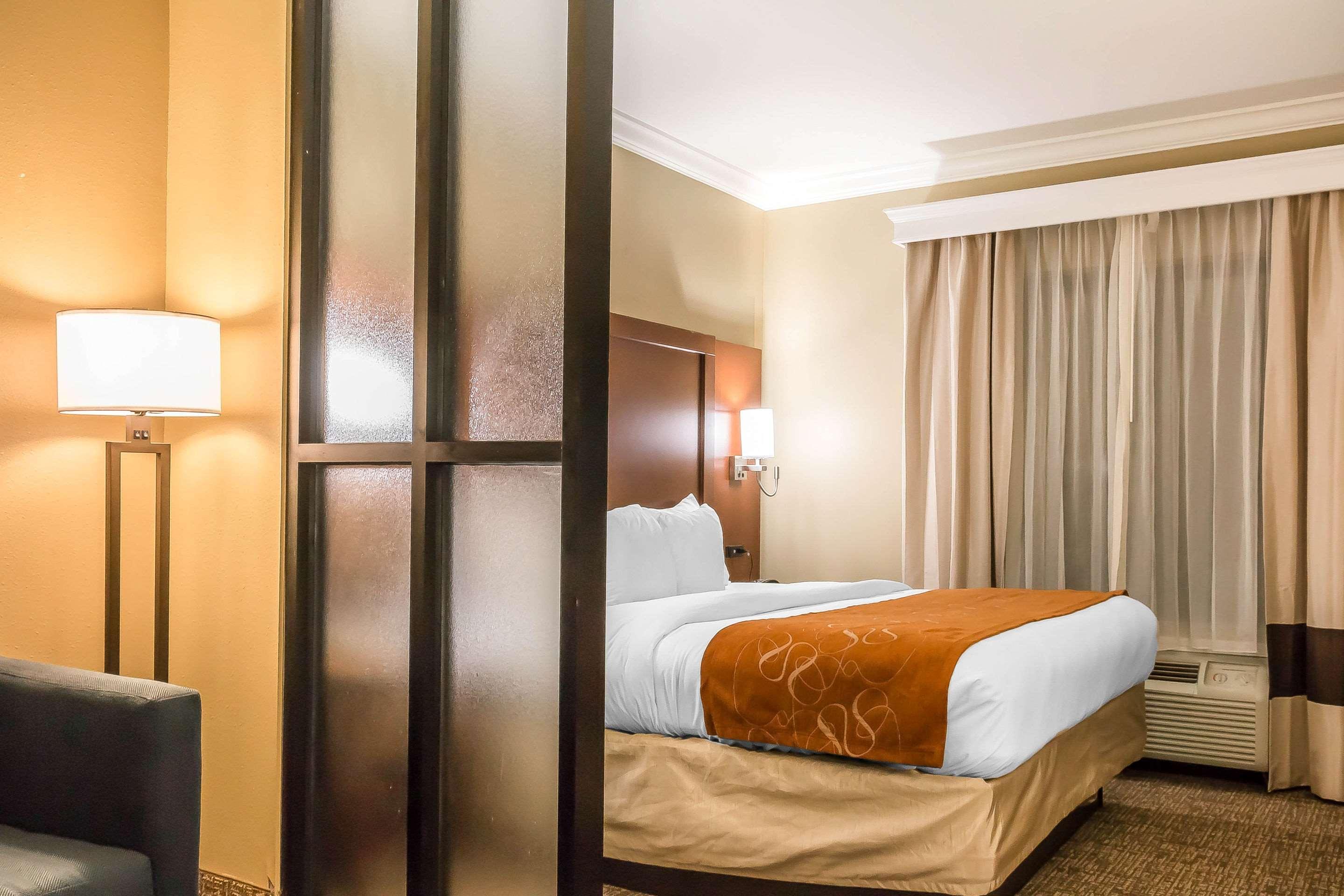 Comfort Suites Savannah North Port Wentworth Εξωτερικό φωτογραφία