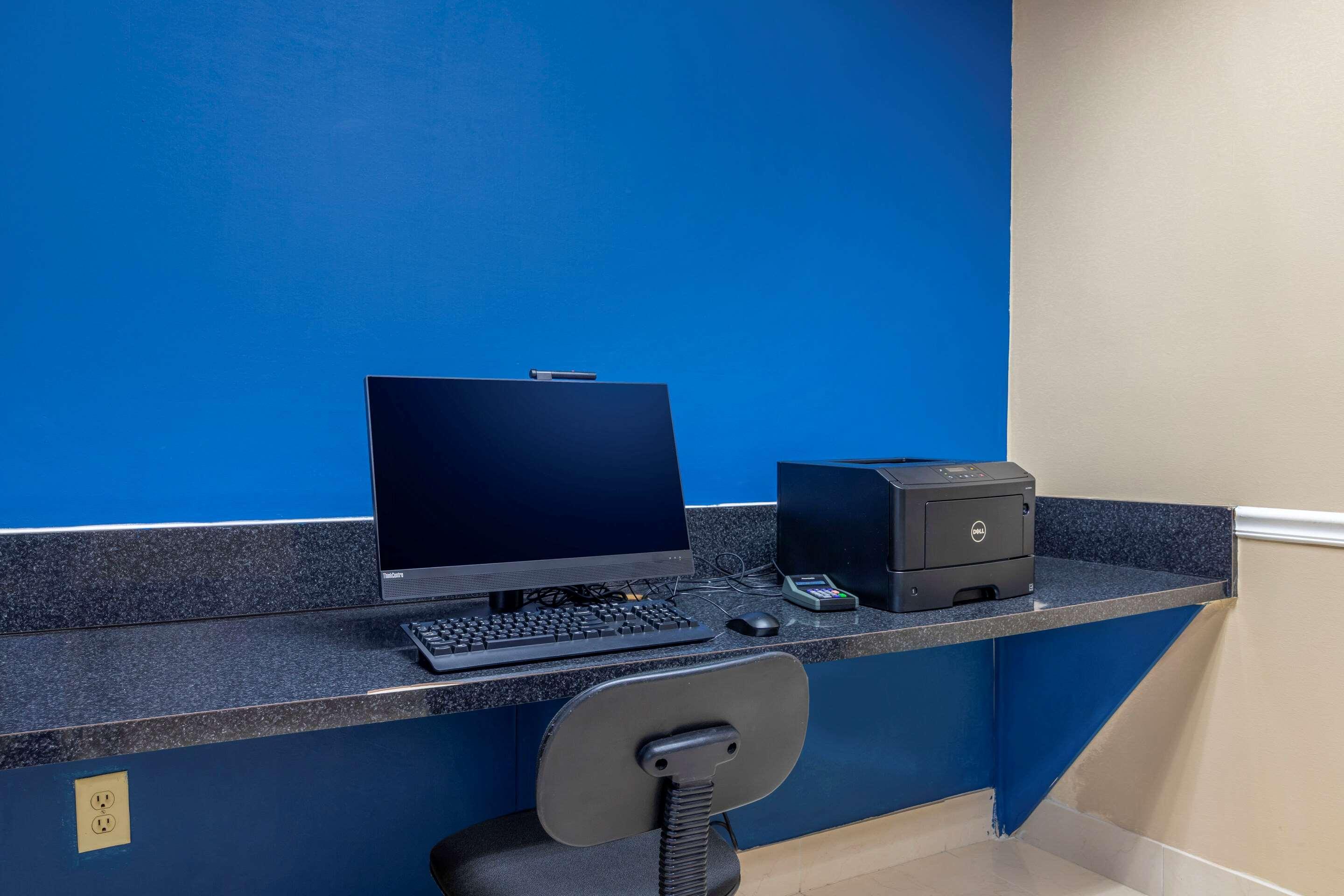 Comfort Suites Savannah North Port Wentworth Εξωτερικό φωτογραφία