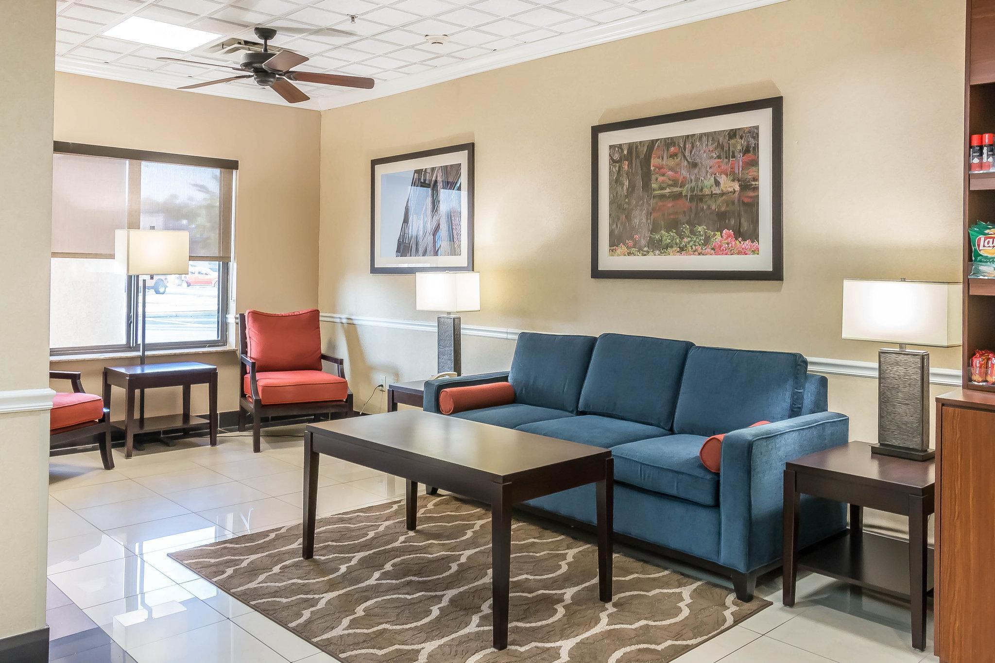 Comfort Suites Savannah North Port Wentworth Εξωτερικό φωτογραφία
