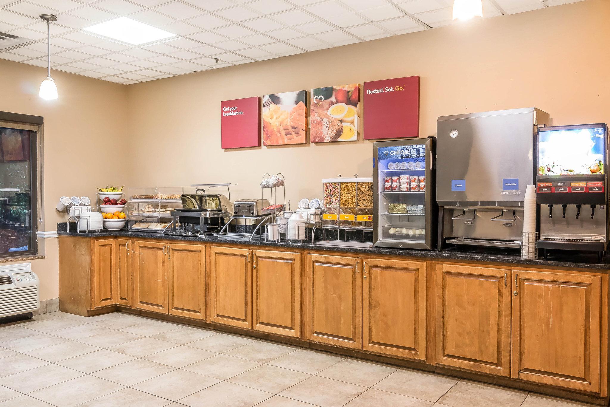 Comfort Suites Savannah North Port Wentworth Εξωτερικό φωτογραφία