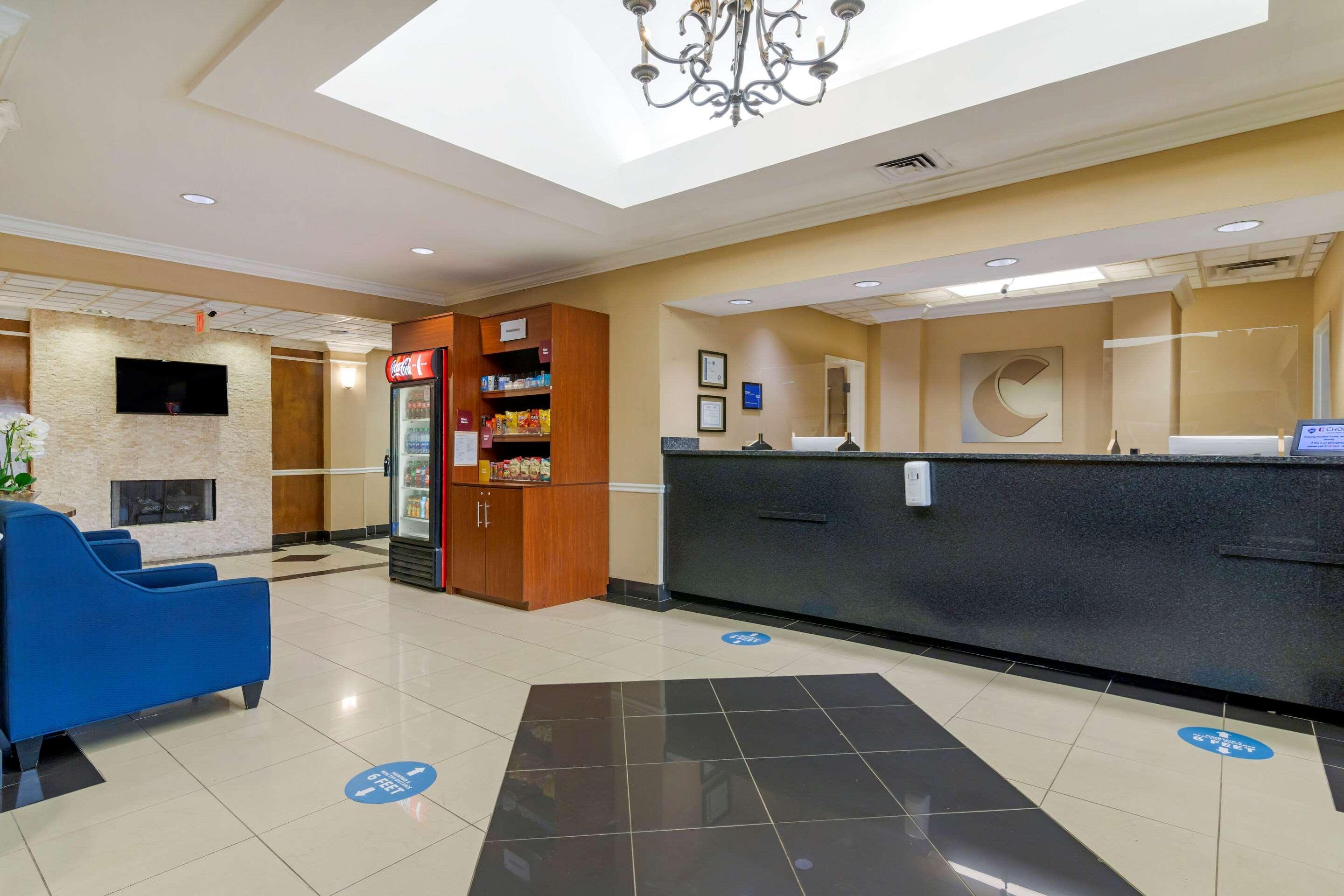 Comfort Suites Savannah North Port Wentworth Εξωτερικό φωτογραφία