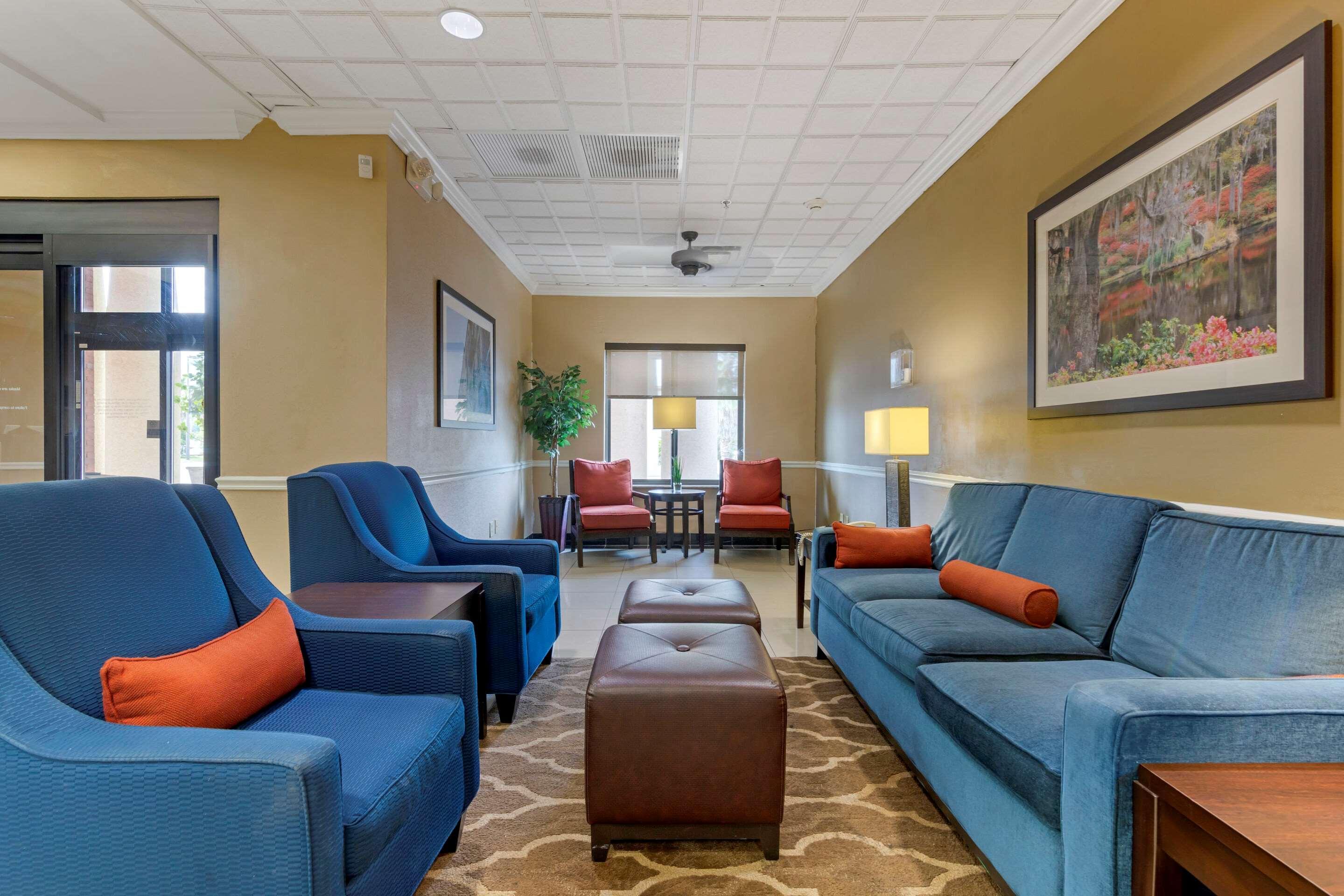 Comfort Suites Savannah North Port Wentworth Εξωτερικό φωτογραφία